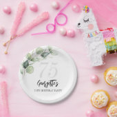 ユーカリプスグリーンリーウォーターカラー75誕生日 ペーパープレート (パーティー)