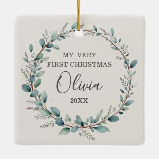 ユーカリプトゥス写真ベビー初めてのクリスマスミニマル セラミックオーナメント (裏面)