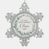 ユーカリベビー初めてのクリスマスミニマリストモダン スノーフレークピューターオーナメント (正面)