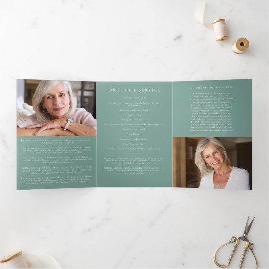 ユーカリ模様写真追悼事業 三つ折り招待状 (内部)