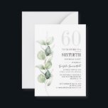 ユーカリ60th誕生日招待状 ノートカード<br><div class="desc">それは驚くべきパーティーまたは他の特別な10年が達成された可能性がある。ユーカリの緑のデザインとタイポグラフィをフィーチャーするこの60歳の誕生日パーティーの招待人気があるは、任意の誕生日や記念日のお祝いに合わせて簡単に編集することができる。の「パーソナライズ」ボタンを使用して、文言、誕生日詳細クリック、背景色を変更できる</div>
