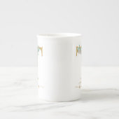 ユーカリ・グリーナリー水彩金ゴールドTモノグラム ボーンチャイナマグカップ (正面)