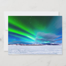 ユーコン湖凍っていラベルジュ上空オーロラ