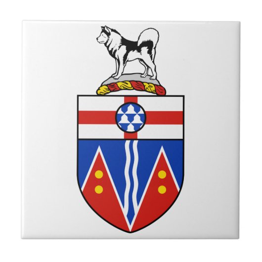 ユーコン準州の紋章付き外衣 タイル (正面)