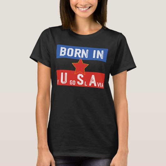 ユーゴ生まれゴで生まれは米国アメリカの愛国者 Tシャツ (正面)