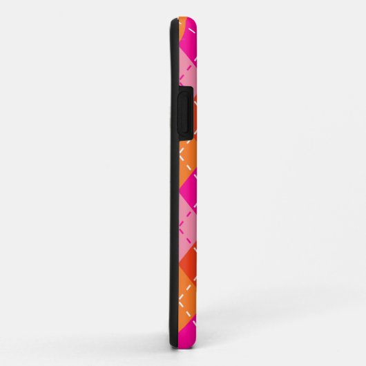 ユーピー名門私立校風のスポーティピンクとオレンジアーガイル色 Case-Mate iPhoneケース (裏面/右)