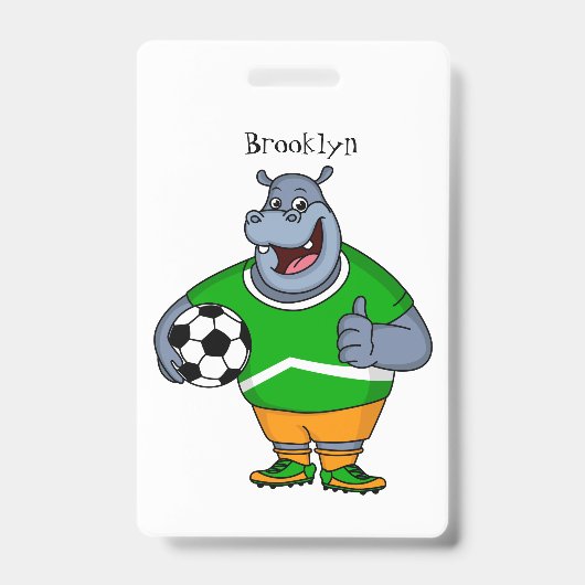 ユーモアあふれるカバのサッカー選手のイラスト バッジ (正面)