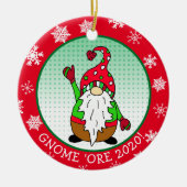 ユーモアあふれるノームのクリスマスジョーク セラミックオーナメント (正面)
