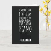 ユーモアあふれるピアノラバーカード　ピアニスト　キーボード　ミュージシャン カード (黄色い花)