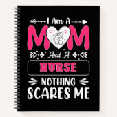 ユーモアあふれる看護師ママ、看護師ママの面白い名言 ノートブック (正面)