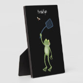 ユーモアあふれる緑色のカエルがハエを叩く漫画 フォトプラーク (側面)