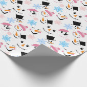 ユーモアあふれる雪だるまの顔と雪の結晶のパターン ラッピングペーパー (角)