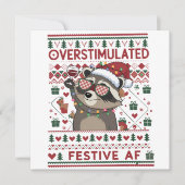 ユーモアたっぷりのクリスマス 刺激過剰でお祭り気分のアライグマ シーズンカード (正面)