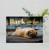 ユーモアたっぷりのハンバーグ犬カスタム写真 箔シーズンカード (立ち正面)