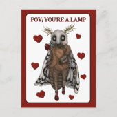 ユーモアたっぷり 赤い ロマンチックな 蛾の 燃えるような 記念日 ポストカード (正面)