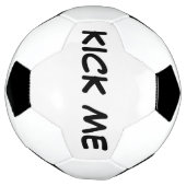 ユーモアでばかにされた サッカーボール (回転)