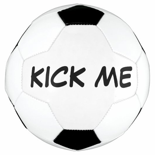 ユーモアでばかにされた サッカーボール (正面)