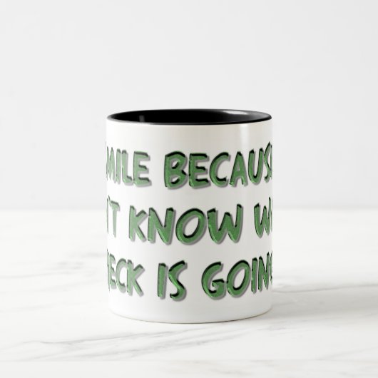 ユーモアのあるなことわざを用いるおもしろいなコーヒー・マグ ツートーンマグカップ (中央)