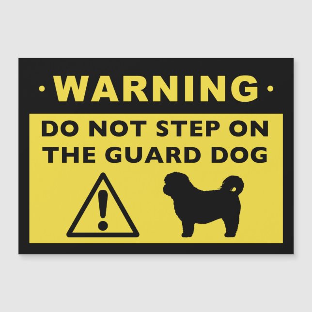 ユーモアのあるなシーズー（犬）のTzuの番犬の警告 (正面)