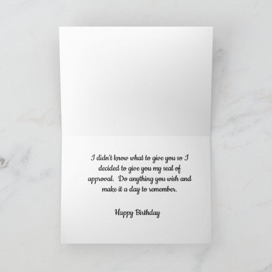 ユーモアのあるな誕生日の太平洋のゾウアザラシの写真 カード (内部)