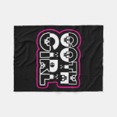 ユーモアのあるゴスガール 黒と白 フリースブランケット (正面(横))