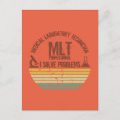 ユーモアのある医療検査技師 MLT ヴィンテージの夕焼け ポストカード (正面)