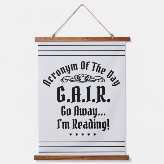 ユーモアのある読の頭字語ブラック文字 吊り下げ型タペストリー (正面)