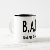 ユーモアのある 悪い 認知症 忘れっぽい タイポグラフィ ツートーンマグカップ (正面左)