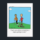 ユーモアゴルフ ポストカード<br><div class="desc">アーティストのビル・アボットによる、この面白いゴルフユーモアのポストカードで、笑いを広げましょう。  ユーモアたっぷりで、少し皮肉な漫画のキャラクターが、面白い状況や設定で登場します。あなたの知り合いの、ユーモアたっぷりで、少し皮肉な性格の人への、素晴らしい楽しみ方です。 ビル・アボットの漫画は、ハルマークUK、リーダーズダイジェスト、サタデーイブニングポストなど、優れた雑誌に掲載されています！</div>