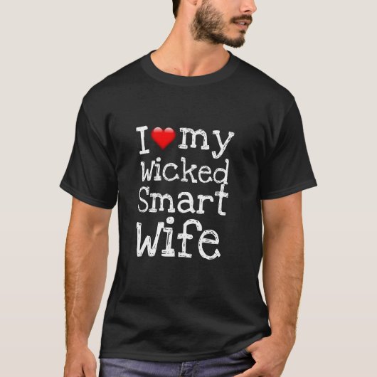 ユーモア小説 私の賢くてワルい妻が大好き Tシャツ (正面)
