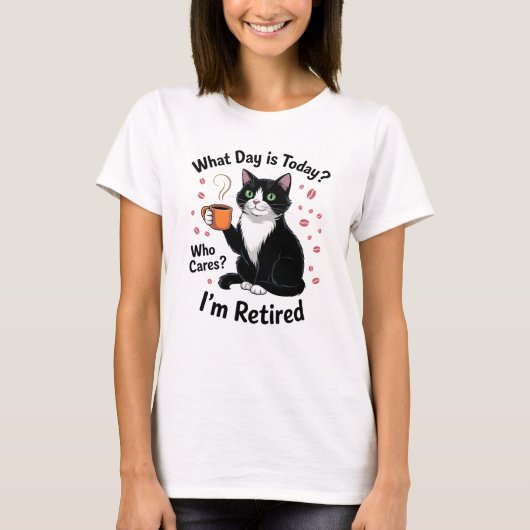 ユーモア満載の引退猫ティー Relaxed Humor Tシャツ (正面)