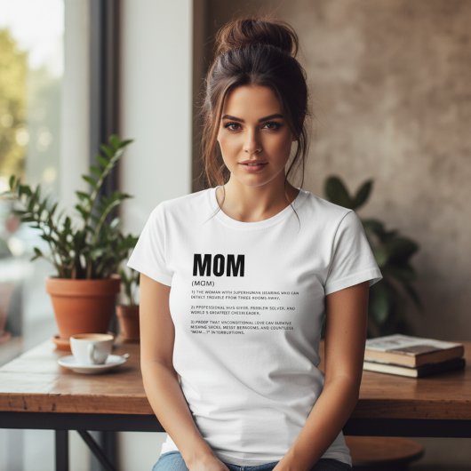 ユーモア溢れるハートフルなママの定義 Tシャツ