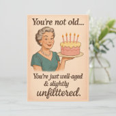 ユーモア溢れるレトロな誕生日カード 女性へ – ヴィンテージ サッシー シーズンカード (スタンド正面)