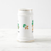 ユーモスセントパトリックの日パイ日Math Monogram ビールジョッキ (中央)