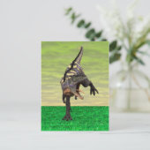 ユーモラスなアウカサウルス 咆哮する古代恐竜アート ポストカード (スタンド正面)