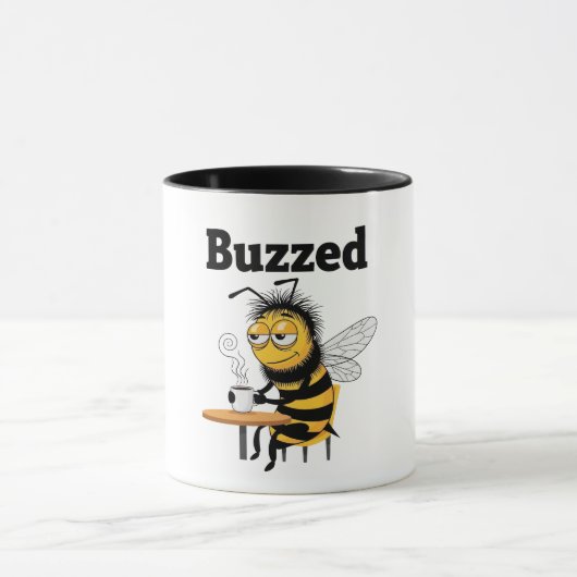 ユーモラスなハチのコーヒー好き マグカップ (中央)
