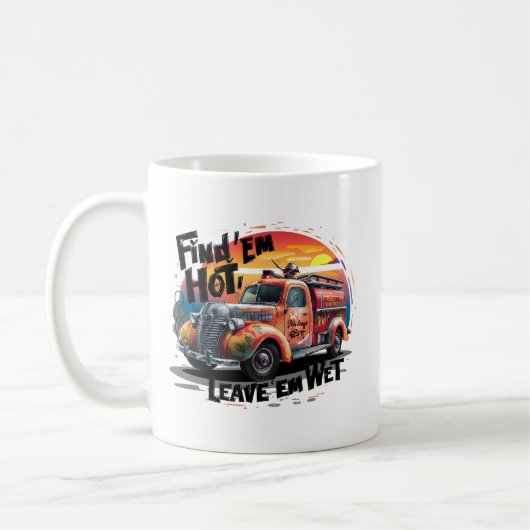 ユーモラスなビンテージ消防車 コーヒーマグカップ (左)