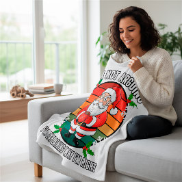 ユーモラスな怒り顔のサンタクロースのクリスマスギフト フリースブランケット