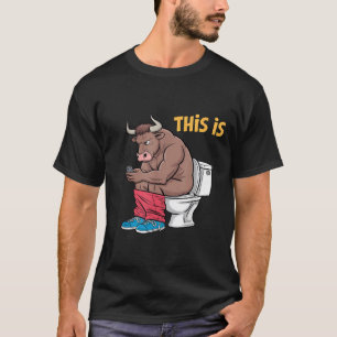 ユーモラスな牛のデザイン ウシ トイレ Tシャツ