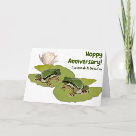 ユーモラスな結婚記念日のカエル夫婦の蓮の葉の上の写真 カード