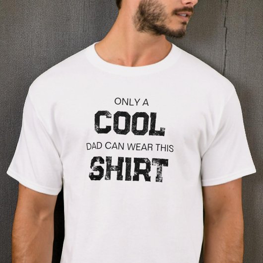 ユーモラスな黒と白のタイポグラフィー 引用 最高のダディ Tシャツ