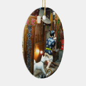 ユーモ日本のー – ズボンを下ろす犬 セラミックオーナメント (右)