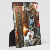 ユーモ日本のー – ズボンを下ろす犬 フォトプラーク (側面)