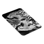 ユーラシアイーグルフクロウのクローズアップポートレート マグネット (右側)