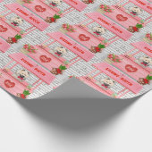 ユーラジエ犬バレンタインデーキスをするス ラッピングペーパー (角)
