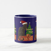 ユールツリーでシュールなクリスマスの黒猫 Le Chat Noir マグカップ (中央)