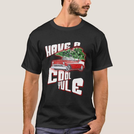 ユール(キリスト降誕祭)50のカッコいい車のクリスマスクラシックを過ごす Tシャツ (正面)
