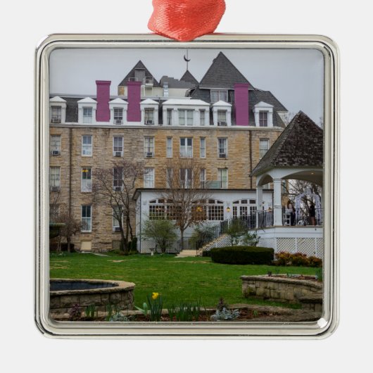 ユーレカクレセント メタルオーナメント (正面)