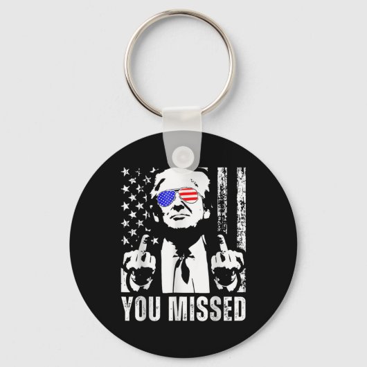 ユー恋しく思ス・トランプ2024米国国旗おもしろい(フラン) キーホルダー (正面)