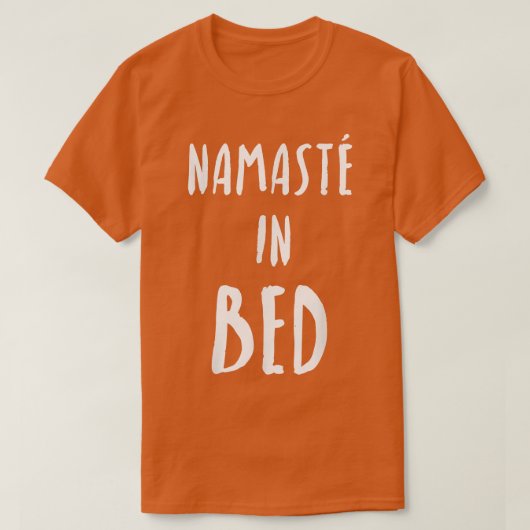 ヨガおもしろいナマステインベッド Tシャツ (デザイン正面)